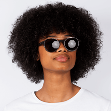 Load image into Gallery viewer, Chamberí Black Noir Woman

